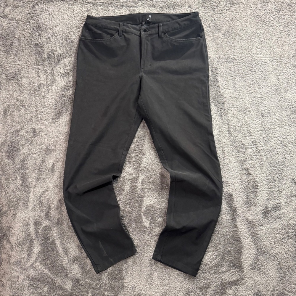 Lululemon ABC Pants Mens 36 Black Five Pocket Technical Stretch Trousers